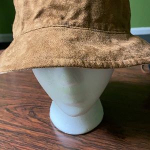 Reversible brown faux suede bucket hat